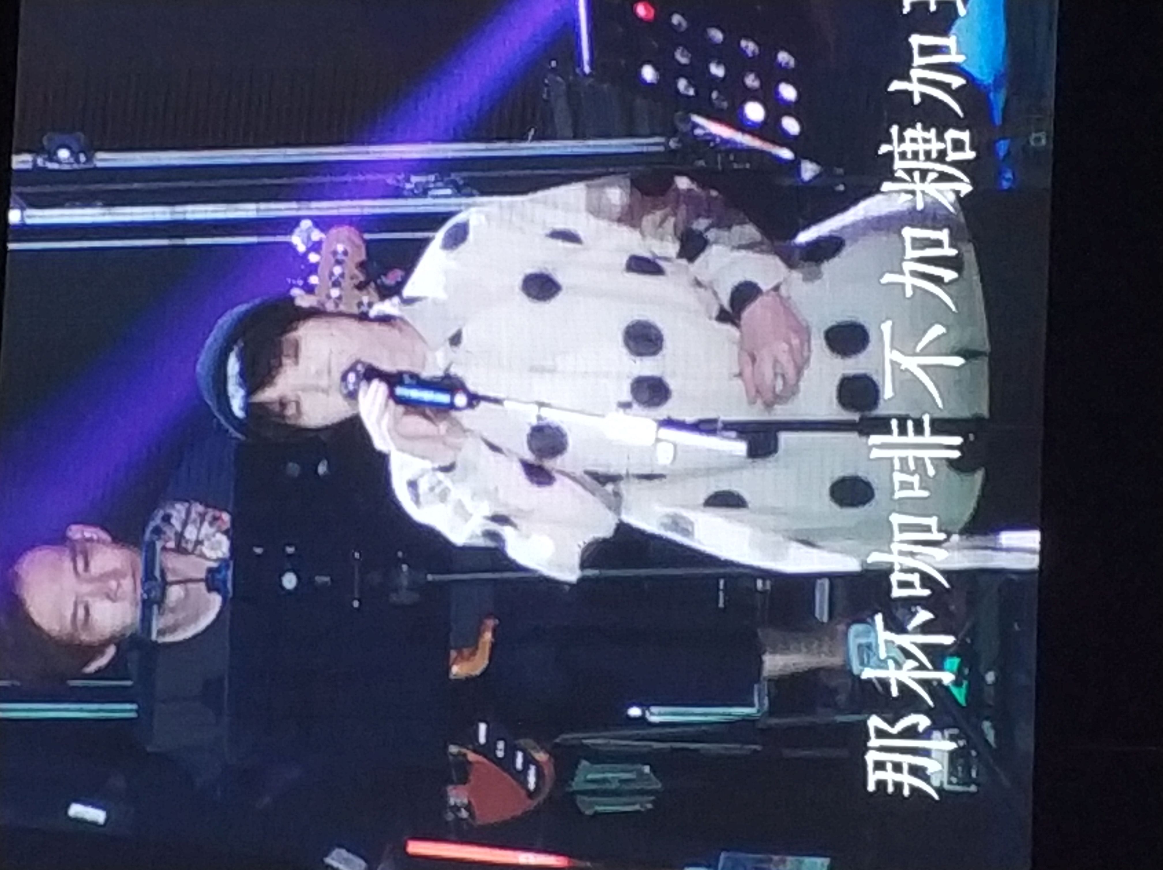 演唱会舞台照